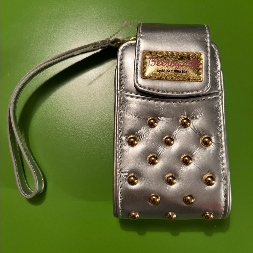 BETSEYVILLE vintage Betsey Johnson Pouch cell phone case NWOT early iPhone size